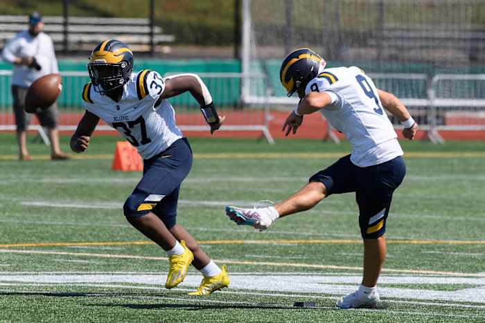 Central Catholic Oregon vs Bellevue Washington football September 2 2023 Ken Waz 33